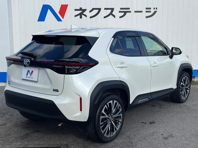 ☆全国のネクステージからお取り寄せが可能※！遠方の店舗に展示してあるクルマが気になる場合も、最寄りの店舗でご覧いただくことが可能です！是非私たちに要望をお聞かせください！※別途費用