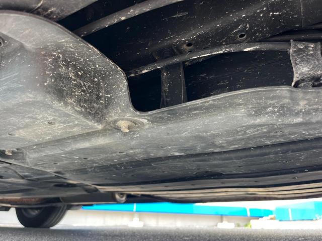 フリード Ｇ・ホンダセンシング　１年保証付　両側電動ドア　バックカメラ　衝突被害軽減システム　レーダークルーズ　禁煙車　ハーフレザーシート　ドラレコ　コーナーセンサー　スマートキー　ビルトインＥＴＣ　純正１５インチアルミ（27枚目）