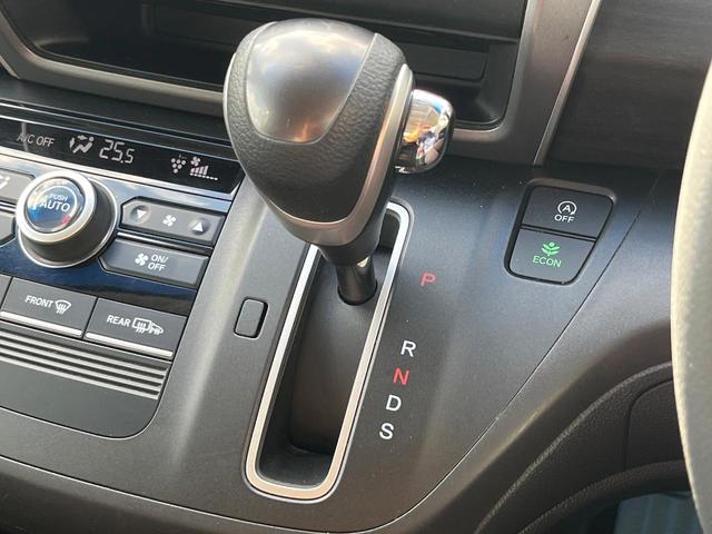 フリード Ｇ・ホンダセンシング　１年保証付　両側電動ドア　バックカメラ　衝突被害軽減システム　レーダークルーズ　禁煙車　ハーフレザーシート　ドラレコ　コーナーセンサー　スマートキー　ビルトインＥＴＣ　純正１５インチアルミ（63枚目）