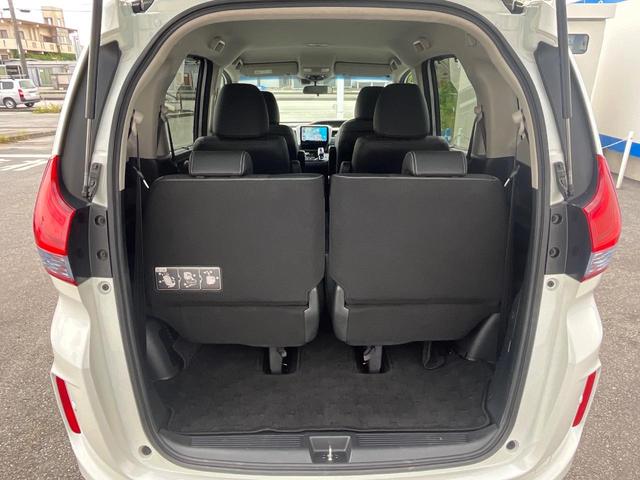 フリードハイブリッド ハイブリッド・ＥＸ　１年保証付　両側電動ドア　衝突被害軽減システム　レーダークルーズ　禁煙車　ハーフレザーシート　コーナーセンサー　スマートキー　ＬＥＤヘッド　ビルトインＥＴＣ　純正１５インチアルミ　車線逸脱警報（37枚目）