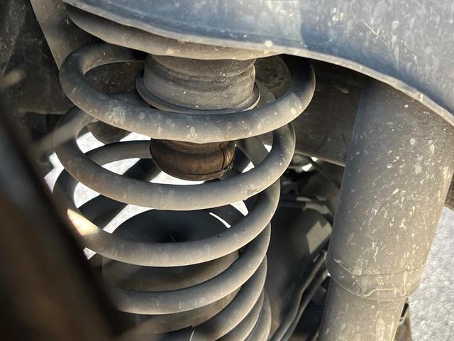 ジムニー ＸＣ　１年保証付　４ＷＤ　衝突被害軽減システム　禁煙車　ドラレコ　スマートキー　ＬＥＤヘッド　クルコン　純正１６インチアルミ　車線逸脱警報　オートライト　オートエアコン　Ｂｌｕｅｔｏｏｔｈ（20枚目）