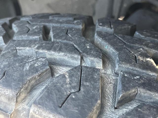 ジムニー ＸＣ　１年保証付　４ＷＤ　衝突被害軽減システム　禁煙車　ドラレコ　スマートキー　ＬＥＤヘッド　クルコン　純正１６インチアルミ　車線逸脱警報　オートライト　オートエアコン　Ｂｌｕｅｔｏｏｔｈ（26枚目）