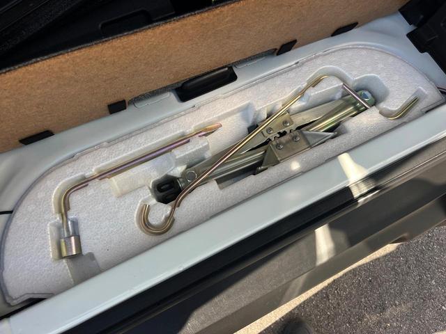 ジムニー ＸＣ　１年保証付　４ＷＤ　衝突被害軽減システム　禁煙車　ドラレコ　スマートキー　ＬＥＤヘッド　クルコン　純正１６インチアルミ　車線逸脱警報　オートライト　オートエアコン　Ｂｌｕｅｔｏｏｔｈ（37枚目）