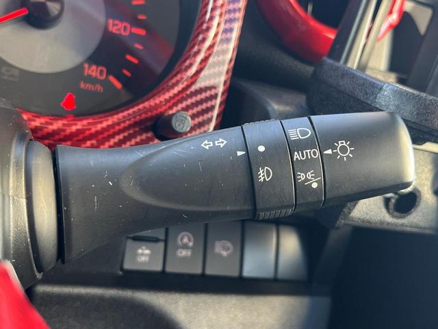 ジムニー ＸＣ　１年保証付　４ＷＤ　衝突被害軽減システム　禁煙車　ドラレコ　スマートキー　ＬＥＤヘッド　クルコン　純正１６インチアルミ　車線逸脱警報　オートライト　オートエアコン　Ｂｌｕｅｔｏｏｔｈ（53枚目）