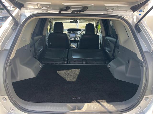 プリウスアルファ Ｓ　１年保証付　禁煙車　バックカメラ　レザーシート　ドラレコ　スマートキー　ビルトインＥＴＣ　純正１６インチアルミ　オートライト　オートエアコン　Ｂｌｕｅｔｏｏｔｈ　ＣＤ　ＤＶＤ再生（10枚目）