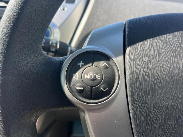 プリウスアルファ Ｓ　１年保証付　禁煙車　バックカメラ　レザーシート　ドラレコ　スマートキー　ビルトインＥＴＣ　純正１６インチアルミ　オートライト　オートエアコン　Ｂｌｕｅｔｏｏｔｈ　ＣＤ　ＤＶＤ再生（56枚目）