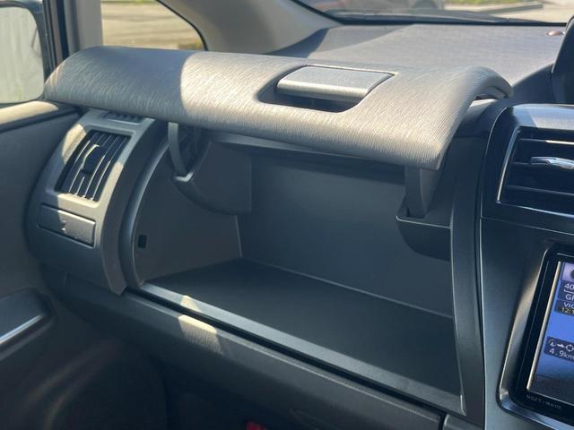 プリウスアルファ Ｓ　１年保証付　禁煙車　バックカメラ　レザーシート　ドラレコ　スマートキー　ビルトインＥＴＣ　純正１６インチアルミ　オートライト　オートエアコン　Ｂｌｕｅｔｏｏｔｈ　ＣＤ　ＤＶＤ再生（66枚目）