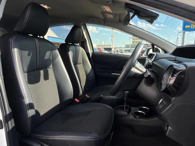 アクア クロスオーバー　１年保証付　バックカメラ　衝突被害軽減システム　禁煙車　ハーフレザーシート　ドラレコ　スマートキー　ＬＥＤヘッド　ビルトインＥＴＣ　クルコン　純正１６インチアルミ　車線逸脱警報　オートライト（9枚目）