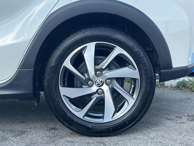 アクア クロスオーバー　１年保証付　バックカメラ　衝突被害軽減システム　禁煙車　ハーフレザーシート　ドラレコ　スマートキー　ＬＥＤヘッド　ビルトインＥＴＣ　クルコン　純正１６インチアルミ　車線逸脱警報　オートライト（25枚目）