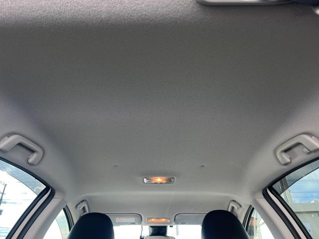 アクア クロスオーバー　１年保証付　バックカメラ　衝突被害軽減システム　禁煙車　ハーフレザーシート　ドラレコ　スマートキー　ＬＥＤヘッド　ビルトインＥＴＣ　クルコン　純正１６インチアルミ　車線逸脱警報　オートライト（39枚目）