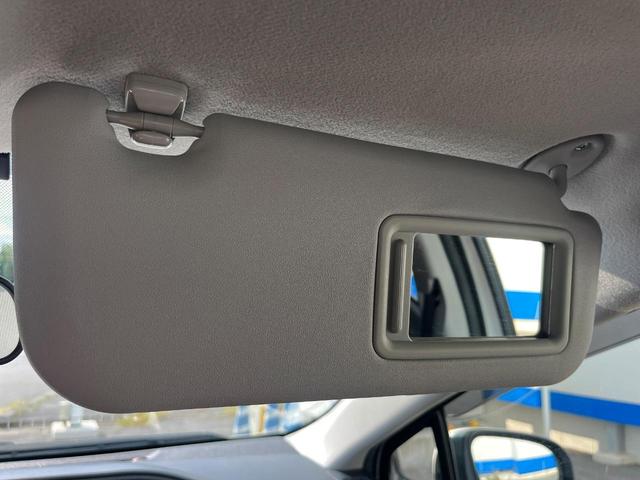 アクア クロスオーバー　１年保証付　バックカメラ　衝突被害軽減システム　禁煙車　ハーフレザーシート　ドラレコ　スマートキー　ＬＥＤヘッド　ビルトインＥＴＣ　クルコン　純正１６インチアルミ　車線逸脱警報　オートライト（65枚目）