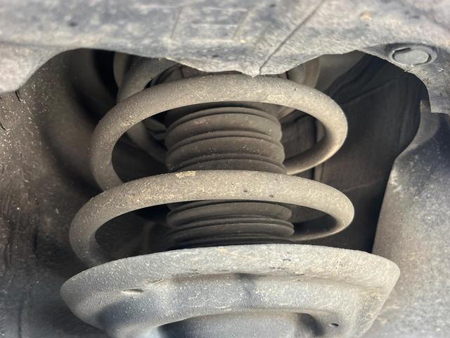 ハリアー Z レザーパッケージ 1年保証付 禁煙車 全周囲カメラ JBLサウンド 衝突被害軽減システム レーダークルーズ レザーシート 前席シートエアコン コーナーセンサー スマートキー LEDヘッド ETC2.0(19枚目)