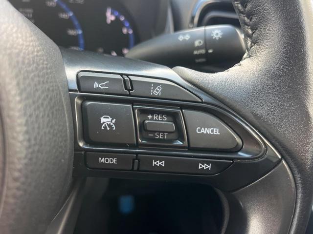 ヤリスクロス ハイブリッドＺ　１年保証付　全周囲カメラ　衝突被害軽減システム　禁煙車　ハーフレザーシート　コーナーセンサー　スマートキー　ＬＥＤヘッド　ＥＴＣ　クルコン　純正１８インチアルミ　オートライト　オートエアコン（9枚目）