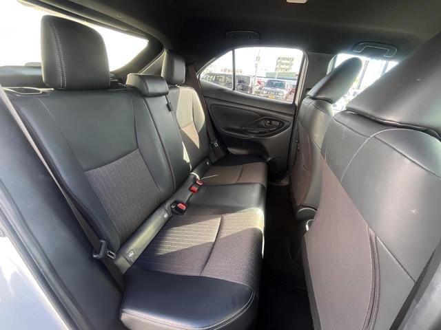 ヤリスクロス ハイブリッドＺ　１年保証付　全周囲カメラ　衝突被害軽減システム　禁煙車　ハーフレザーシート　コーナーセンサー　スマートキー　ＬＥＤヘッド　ＥＴＣ　クルコン　純正１８インチアルミ　オートライト　オートエアコン（11枚目）