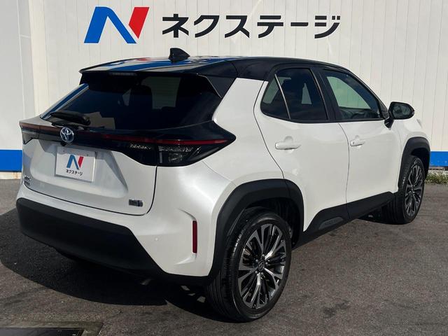 ヤリスクロス ハイブリッドＺ　１年保証付　全周囲カメラ　衝突被害軽減システム　禁煙車　ハーフレザーシート　コーナーセンサー　スマートキー　ＬＥＤヘッド　ＥＴＣ　クルコン　純正１８インチアルミ　オートライト　オートエアコン（19枚目）