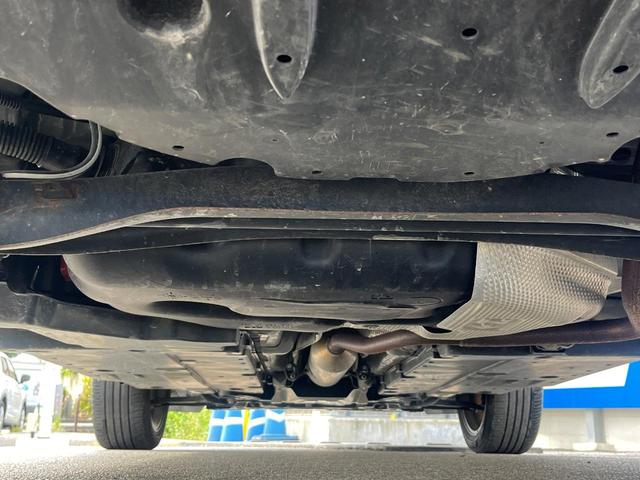 ヤリスクロス ハイブリッドＺ　１年保証付　全周囲カメラ　衝突被害軽減システム　禁煙車　ハーフレザーシート　コーナーセンサー　スマートキー　ＬＥＤヘッド　ＥＴＣ　クルコン　純正１８インチアルミ　オートライト　オートエアコン（21枚目）