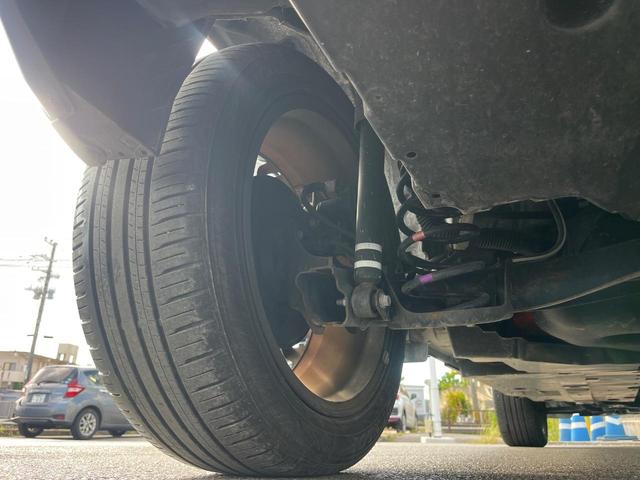 ヤリスクロス ハイブリッドＺ　１年保証付　全周囲カメラ　衝突被害軽減システム　禁煙車　ハーフレザーシート　コーナーセンサー　スマートキー　ＬＥＤヘッド　ＥＴＣ　クルコン　純正１８インチアルミ　オートライト　オートエアコン（28枚目）