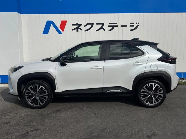 ヤリスクロス ハイブリッドＺ　１年保証付　全周囲カメラ　衝突被害軽減システム　禁煙車　ハーフレザーシート　コーナーセンサー　スマートキー　ＬＥＤヘッド　ＥＴＣ　クルコン　純正１８インチアルミ　オートライト　オートエアコン（32枚目）