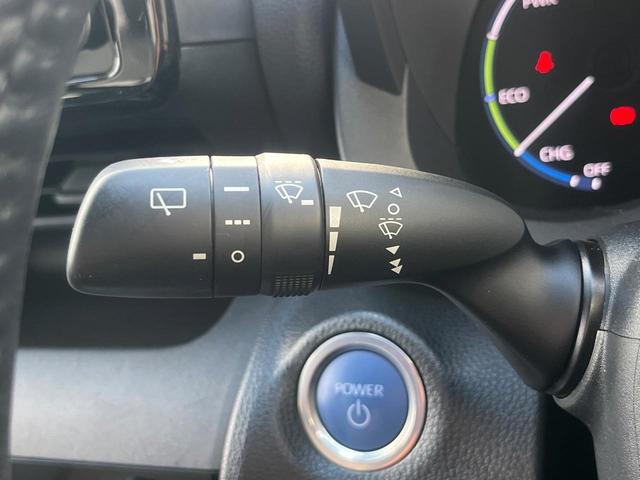 ヤリスクロス ハイブリッドＺ　１年保証付　全周囲カメラ　衝突被害軽減システム　禁煙車　ハーフレザーシート　コーナーセンサー　スマートキー　ＬＥＤヘッド　ＥＴＣ　クルコン　純正１８インチアルミ　オートライト　オートエアコン（57枚目）