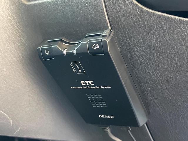 【ＥＴＣ】高速道路の料金所をストレスなく通過！話題のスポットやサービスエリアに多い「スマートＩＣ」利用時は必須のアイテムです。当店でセットアップを実施、ご納車当日からすぐにご利用いただけます！