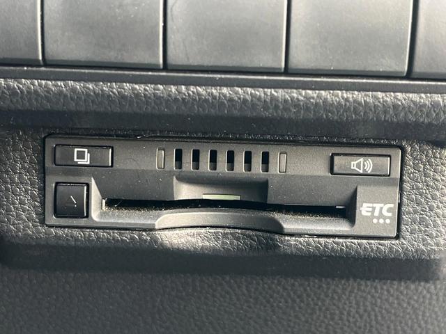 【ＥＴＣ】高速道路の料金所をストレスなく通過！話題のスポットやサービスエリアに多い「スマートＩＣ」利用時は必須のアイテムです。当店でセットアップを実施、ご納車当日からすぐにご利用いただけます！