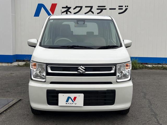 弊社では、全車『修復歴なし』のお車のみ取り扱っております。専任バイヤーによる厳選した仕入れの後、入庫後の車両チェックを行い、ネクステージが認定した高品質な中古車をご提供しております。