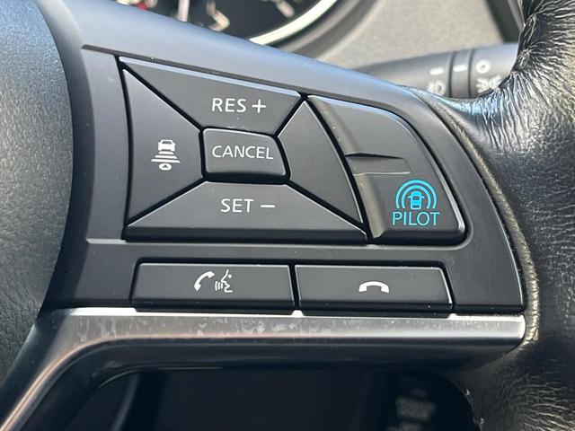【プロパイロット】高速道路での長距離走行が楽に！！渋滞時と巡回走行のシーンで、アクセル・ブレーキ・ステアリングを自動で制御し、長距離運転の負担を軽減してくれます♪