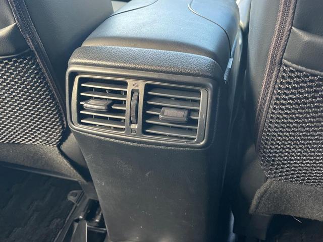 エクストレイル ２０Ｘｉ　１年保証付　純正９型ナビ　全周囲カメラ　プロパイロット　禁煙車　電動リアゲート　防水シート　コーナーセンサー　スマートキー　ＬＥＤヘッド　ビルトインＥＴＣ　クルコン　純正１８インチアルミ　車線逸脱警報（33枚目）