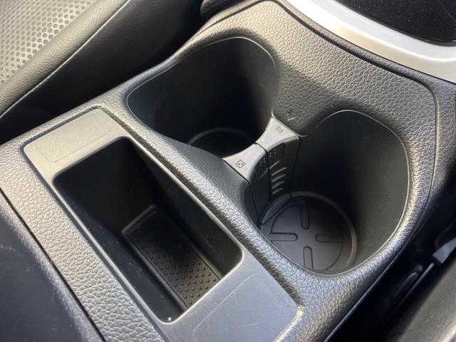 エクストレイル ２０Ｘｉ　１年保証付　純正９型ナビ　全周囲カメラ　プロパイロット　禁煙車　電動リアゲート　防水シート　コーナーセンサー　スマートキー　ＬＥＤヘッド　ビルトインＥＴＣ　クルコン　純正１８インチアルミ　車線逸脱警報（49枚目）