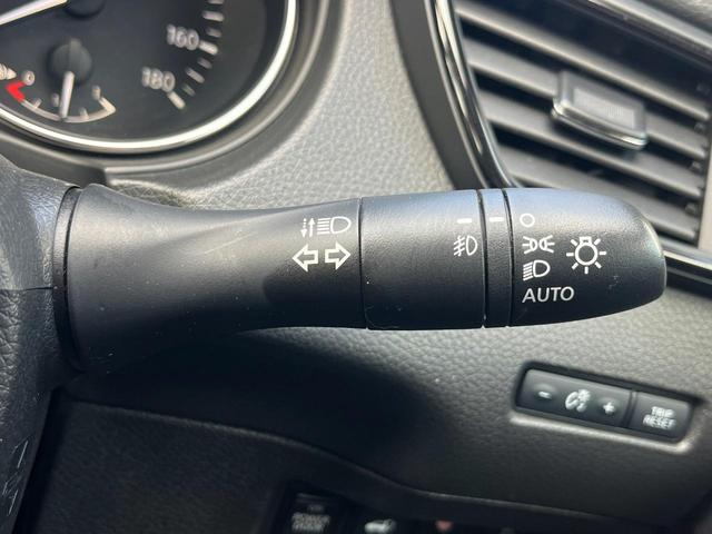 エクストレイル ２０Ｘｉ　１年保証付　純正９型ナビ　全周囲カメラ　プロパイロット　禁煙車　電動リアゲート　防水シート　コーナーセンサー　スマートキー　ＬＥＤヘッド　ビルトインＥＴＣ　クルコン　純正１８インチアルミ　車線逸脱警報（54枚目）