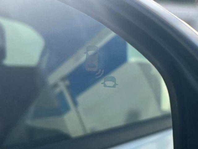 ヴェゼル ｅ：ＨＥＶ　Ｚ　１年保証付　レンタアップ　ＳＤナビ　バックカメラ　衝突被害軽減システム　レーダークルーズ　禁煙車　電動リアゲート　ハーフレザーシート　コーナーセンサー　スマートキー　ＬＥＤヘッド　ＥＴＣ（31枚目）