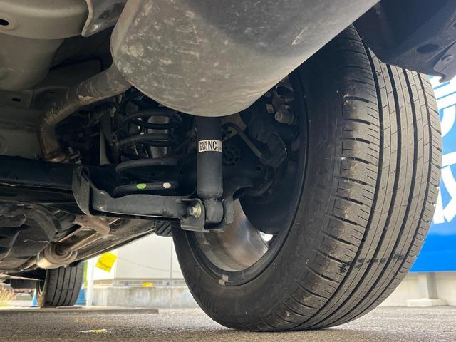 ヴェゼル ｅ：ＨＥＶ　Ｚ　１年保証付　レンタアップ　ＳＤナビ　バックカメラ　衝突被害軽減システム　レーダークルーズ　禁煙車　電動リアゲート　ハーフレザーシート　コーナーセンサー　スマートキー　ＬＥＤヘッド　ＥＴＣ（35枚目）