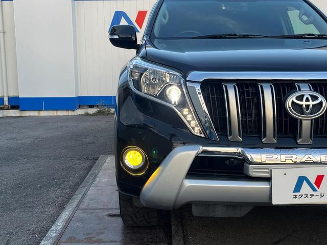 【ＬＥＤヘッドライト】悪天候や夜間走行時も良好な視界を確保し安心して運転できる高輝度ＬＥＤヘッドライトを装備！点灯速度が早く、消費電力も抑えられています。