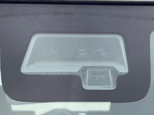 【スズキ　セーフティサポート】走行中に前方の車両等を認識し、衝突しそうな時は警報とブレーキで衝突回避と被害軽減をアシスト。より安全にドライブをお楽しみいただけます。