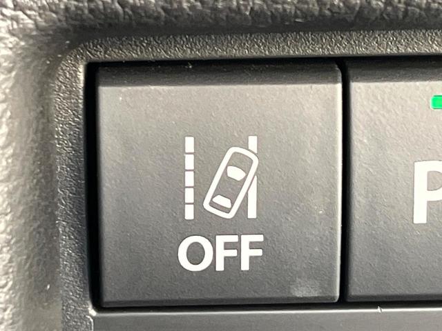 【車線逸脱抑制機能】高速道路走行時、車線からはみ出しそうな時にステアリングを制御し車線内を走行する様にアシスト。より安全な運転をサポートしてくれます！