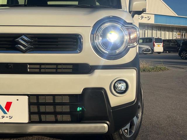 【ＬＥＤヘッドライト】悪天候や夜間走行時も良好な視界を確保し安心して運転できる高輝度ＬＥＤヘッドライトを装備！点灯速度が早く、消費電力も抑えられています。