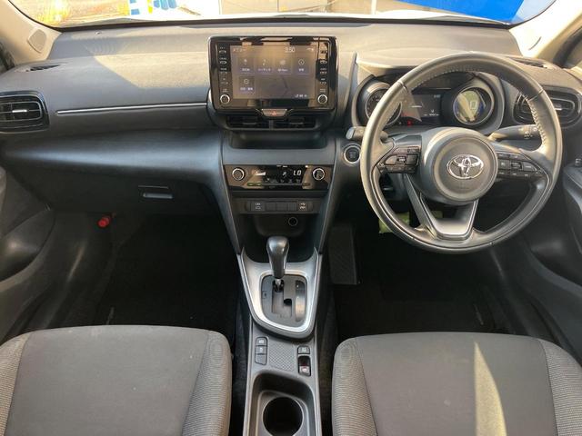 ヤリスクロス Ｇ　１年保証付　レンタアップ　全周囲カメラ　衝突被害軽減システム　レーダークルーズ　禁煙車　コーナーセンサー　スマートキー　ＬＥＤヘッド　ビルトインＥＴＣ　純正１６インチアルミ　オートハイビーム（2枚目）