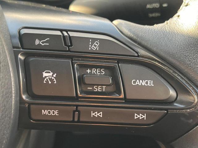 ヤリスクロス Ｇ　１年保証付　レンタアップ　全周囲カメラ　衝突被害軽減システム　レーダークルーズ　禁煙車　コーナーセンサー　スマートキー　ＬＥＤヘッド　ビルトインＥＴＣ　純正１６インチアルミ　オートハイビーム（7枚目）