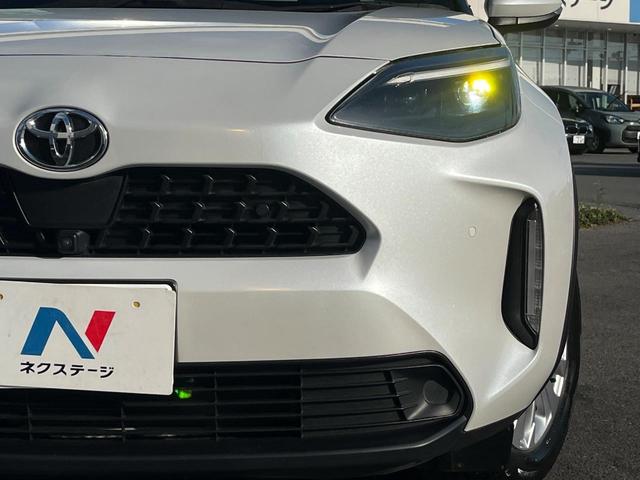 ヤリスクロス Ｇ　１年保証付　レンタアップ　全周囲カメラ　衝突被害軽減システム　レーダークルーズ　禁煙車　コーナーセンサー　スマートキー　ＬＥＤヘッド　ビルトインＥＴＣ　純正１６インチアルミ　オートハイビーム（23枚目）