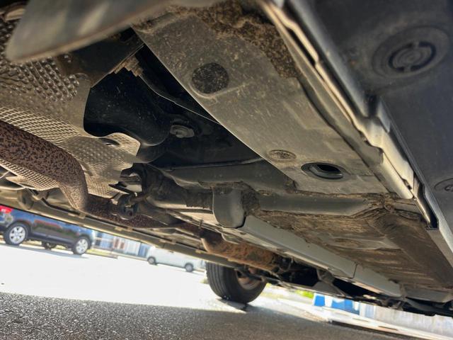 ヤリスクロス Ｇ　１年保証付　レンタアップ　全周囲カメラ　衝突被害軽減システム　レーダークルーズ　禁煙車　コーナーセンサー　スマートキー　ＬＥＤヘッド　ビルトインＥＴＣ　純正１６インチアルミ　オートハイビーム（31枚目）