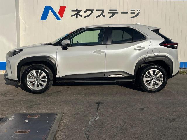 ヤリスクロス Ｇ　１年保証付　レンタアップ　全周囲カメラ　衝突被害軽減システム　レーダークルーズ　禁煙車　コーナーセンサー　スマートキー　ＬＥＤヘッド　ビルトインＥＴＣ　純正１６インチアルミ　オートハイビーム（65枚目）