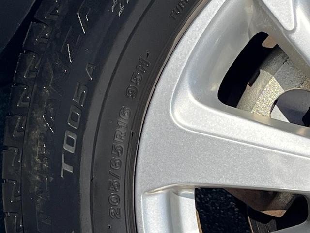 ヤリスクロス Ｇ　１年保証付　レンタアップ　全周囲カメラ　衝突被害軽減システム　レーダークルーズ　禁煙車　コーナーセンサー　スマートキー　ＬＥＤヘッド　ビルトインＥＴＣ　純正１６インチアルミ　オートハイビーム（25枚目）