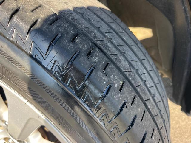 ヤリスクロス Ｇ　１年保証付　レンタアップ　全周囲カメラ　衝突被害軽減システム　レーダークルーズ　禁煙車　コーナーセンサー　スマートキー　ＬＥＤヘッド　ビルトインＥＴＣ　純正１６インチアルミ　オートハイビーム（26枚目）