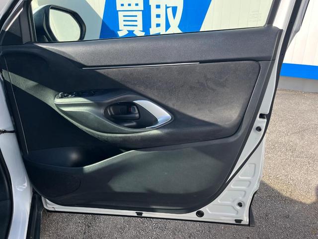 ヤリスクロス Ｇ　１年保証付　レンタアップ　全周囲カメラ　衝突被害軽減システム　レーダークルーズ　禁煙車　コーナーセンサー　スマートキー　ＬＥＤヘッド　ビルトインＥＴＣ　純正１６インチアルミ　オートハイビーム（29枚目）