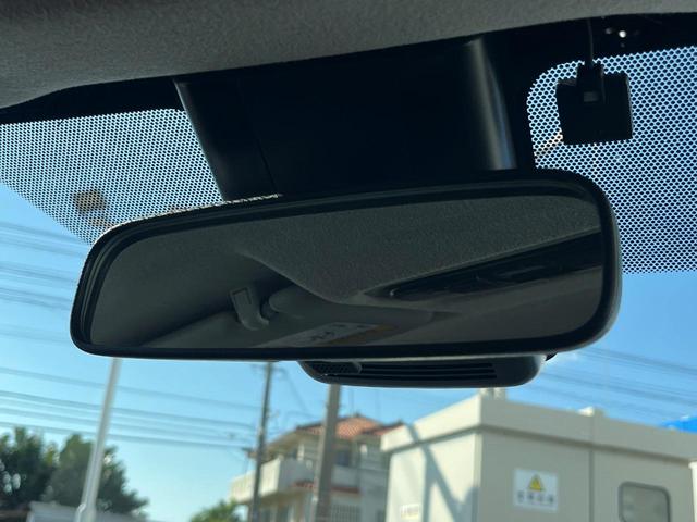 ヤリスクロス Ｇ　１年保証付　レンタアップ　全周囲カメラ　衝突被害軽減システム　レーダークルーズ　禁煙車　コーナーセンサー　スマートキー　ＬＥＤヘッド　ビルトインＥＴＣ　純正１６インチアルミ　オートハイビーム（41枚目）