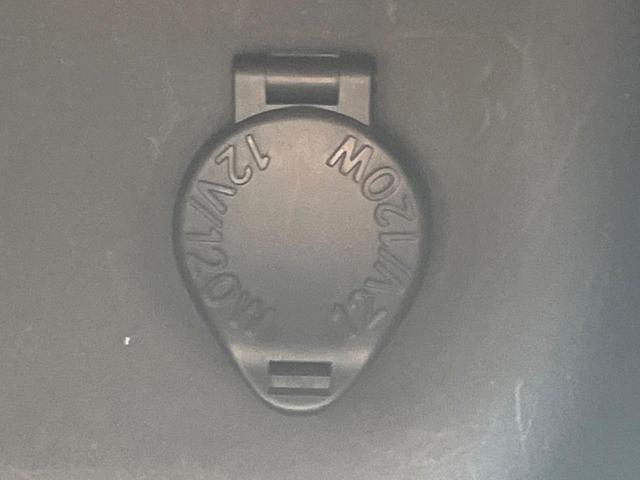 ヤリスクロス Ｇ　１年保証付　レンタアップ　全周囲カメラ　衝突被害軽減システム　レーダークルーズ　禁煙車　コーナーセンサー　スマートキー　ＬＥＤヘッド　ビルトインＥＴＣ　純正１６インチアルミ　オートハイビーム（49枚目）