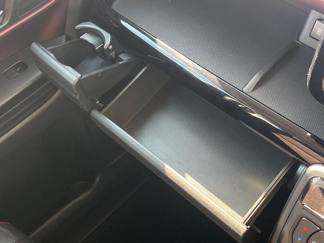 スペーシアカスタム ハイブリッドＸＳ　１年保証付　レンタアップ　両側電動ドア　ＳＤナビ　バックカメラ　衝突被害軽減システム　レーダークルーズ　禁煙車　スマートキー　ＬＥＤヘッド　ＥＴＣ　純正１５インチアルミ　車線逸脱警報　オートライト（65枚目）