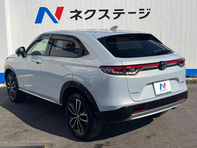 ヴェゼル ｅ：ＨＥＶ　Ｚ　１年保証付　バックカメラ　衝突被害軽減システム　レーダークルーズ　禁煙車　電動リアゲート　ハーフレザーシート　ドラレコ　コーナーセンサー　スマートキー　ＬＥＤヘッド　ＥＴＣ　純正１８インチアルミ（33枚目）