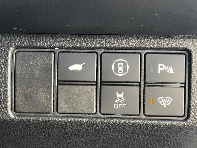 ヴェゼル ｅ：ＨＥＶ　Ｚ　１年保証付　バックカメラ　衝突被害軽減システム　レーダークルーズ　禁煙車　電動リアゲート　ハーフレザーシート　ドラレコ　コーナーセンサー　スマートキー　ＬＥＤヘッド　ＥＴＣ　純正１８インチアルミ（50枚目）