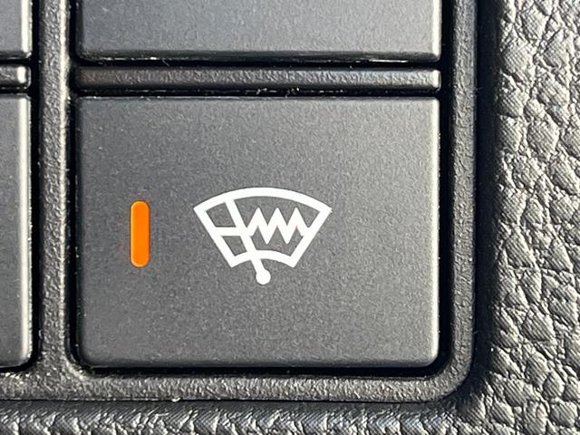 ヴェゼル ｅ：ＨＥＶ　Ｚ　１年保証付　バックカメラ　衝突被害軽減システム　レーダークルーズ　禁煙車　電動リアゲート　ハーフレザーシート　ドラレコ　コーナーセンサー　スマートキー　ＬＥＤヘッド　ＥＴＣ　純正１８インチアルミ（52枚目）